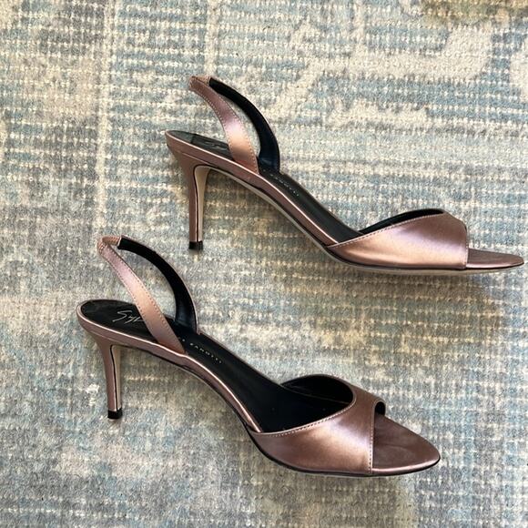 Giuseppe Zanotti Slingback Satin Heel Size 8 Antique Pink - Picture 4 of 7